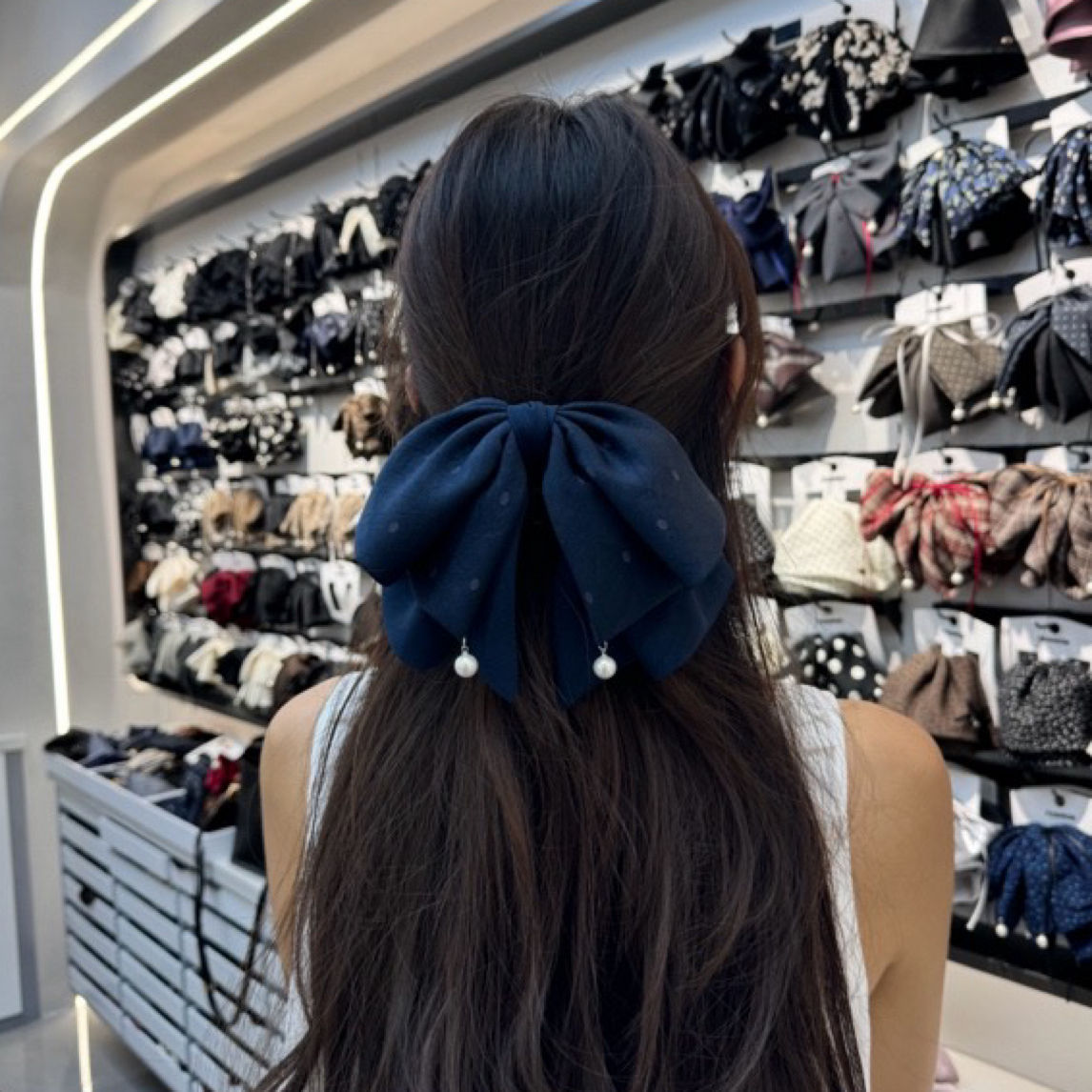 Z粉见面礼新款高端缎面裙摆低马尾发饰头饰发箍缎面高颅顶显脸小