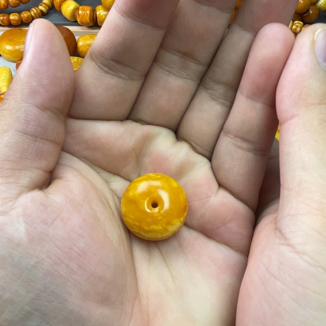 蜜蜡未镶嵌吊坠(不含链)