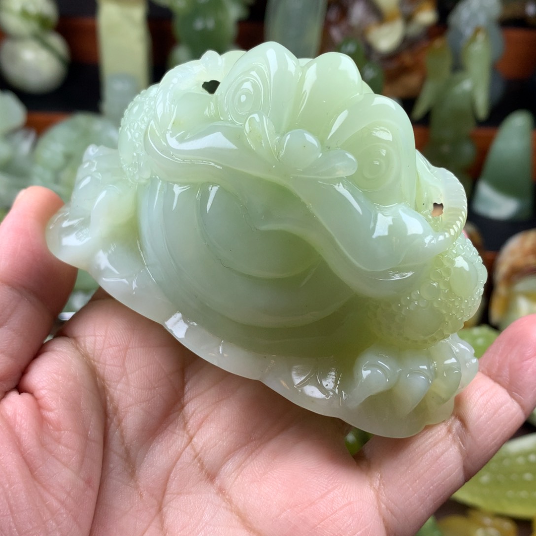 岫玉未镶嵌手把件