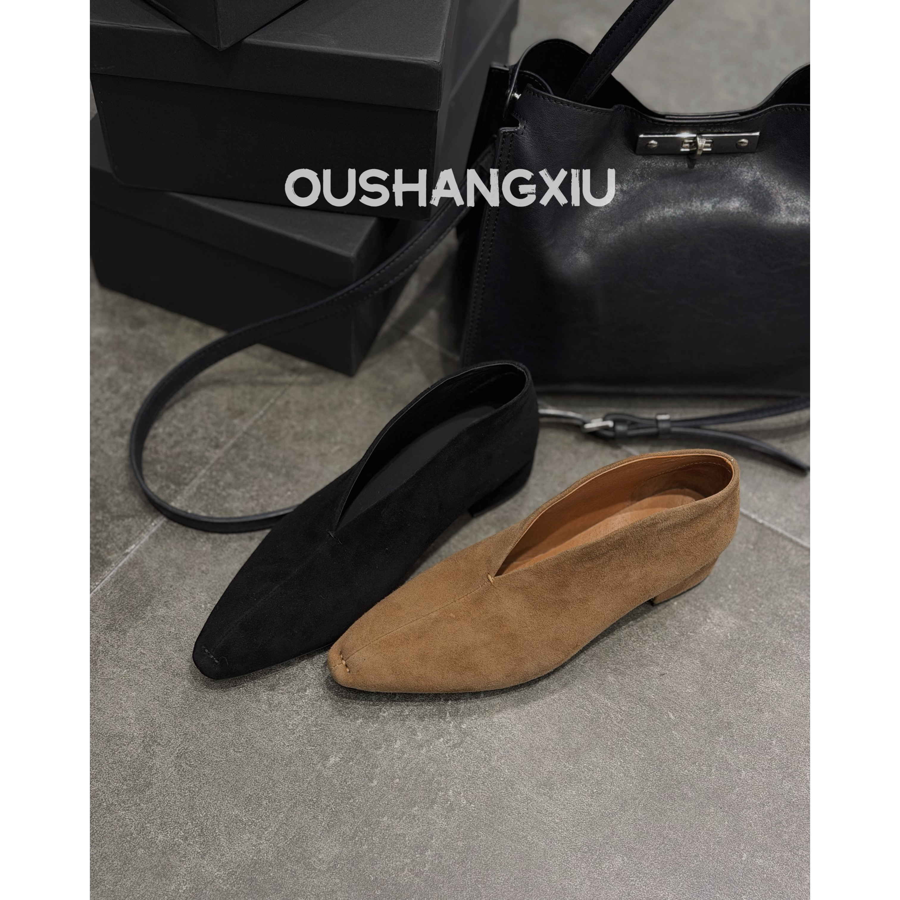 欧上秀极简老钱风2026早春积新款羊皮尖头粗跟一脚蹬时尚低跟鞋女