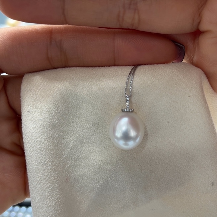 海水珍珠吊坠(不含链)18K金镶嵌