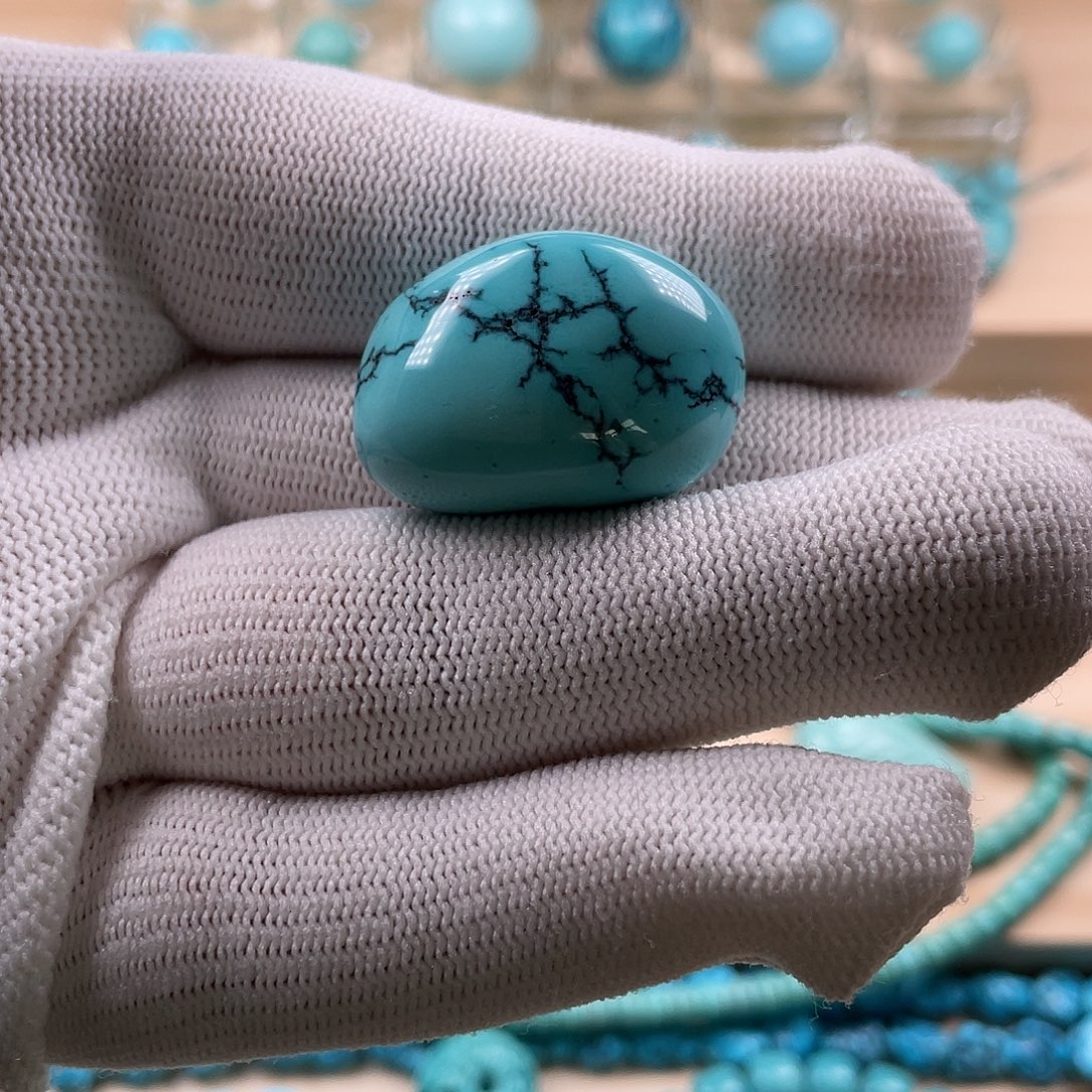 绿松石未镶嵌原矿绿松石