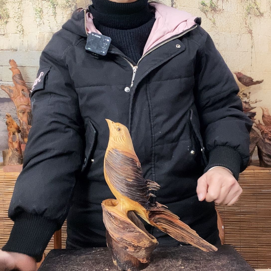 松木海*琥珀木随行巧雕