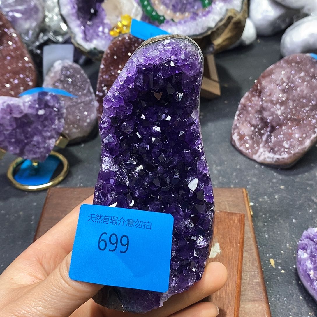 水晶大型摆件（非配饰）未镶嵌