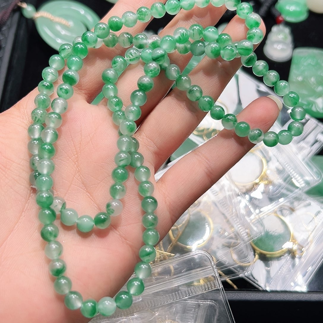 石英质玉手串未镶嵌장**.