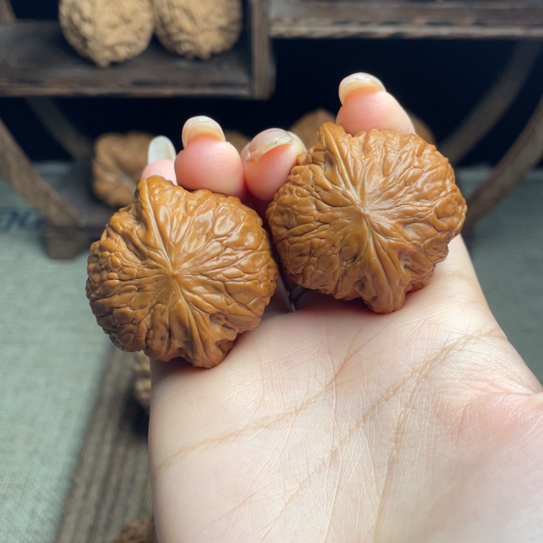 文玩核桃吊坠铁锤40 全品打底精配毕业红皮