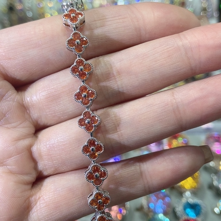 11锆石（处理）手链