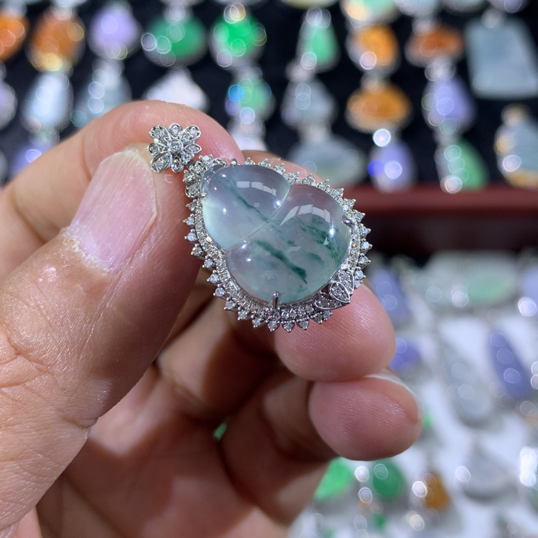 翡翠18K金镶嵌吊坠(不含链)