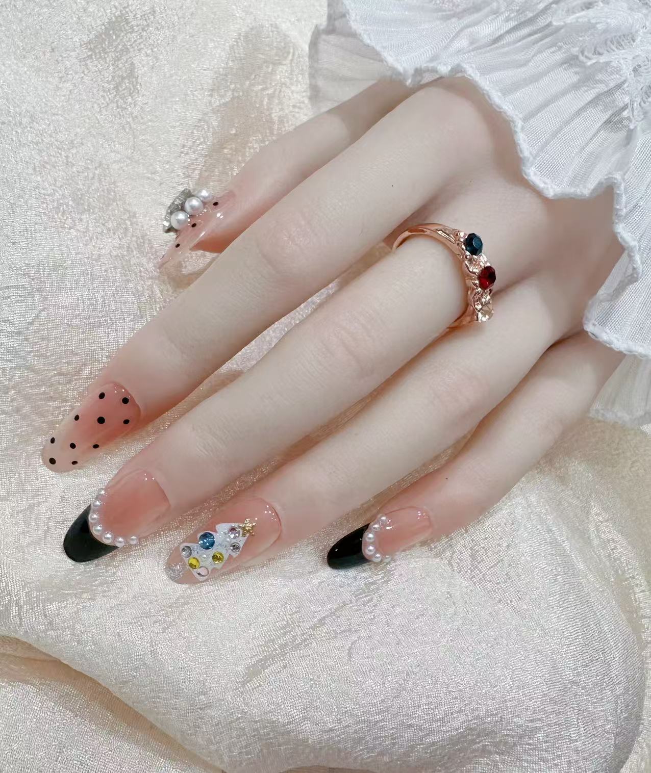 圣诞礼盒【茉茉家】2025圣诞新款纯手工气质甜酷唯美穿戴甲高级感