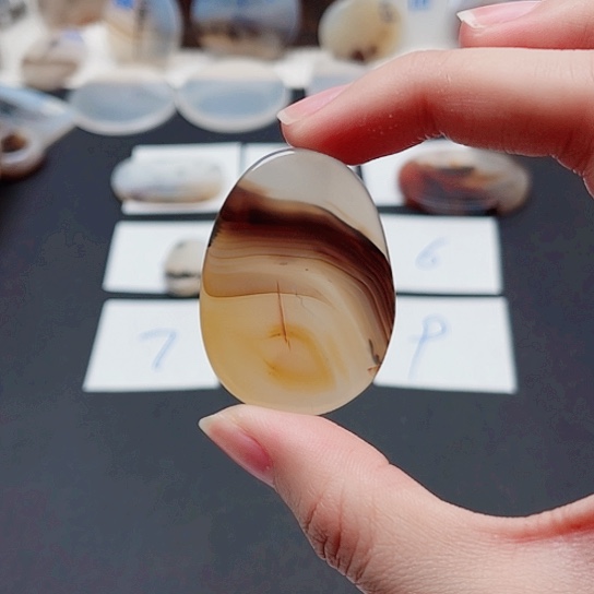 玛瑙/玉髓珠宝奇石未镶嵌