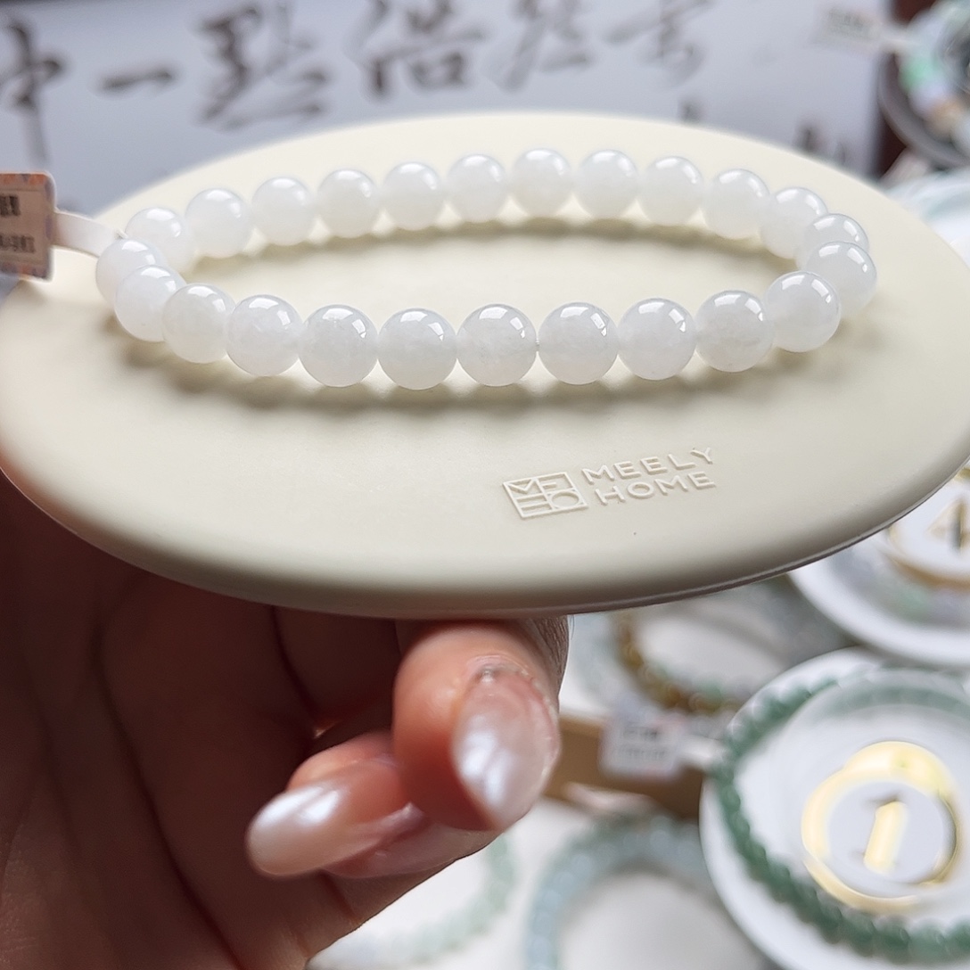 翡翠未镶嵌手链卡8.1