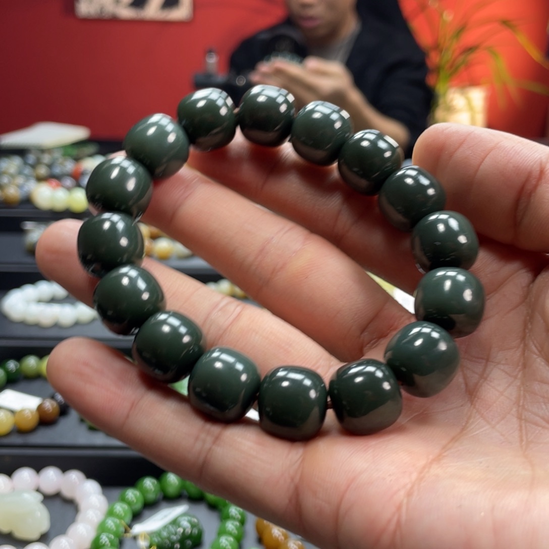 和田玉手链未镶嵌