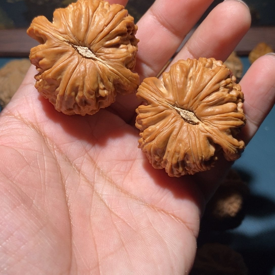 文玩核桃吊坠?****?球白