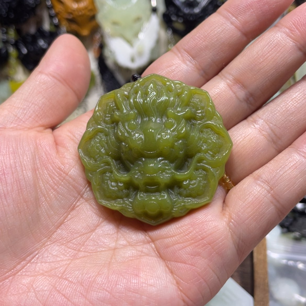 【闪购商品】岫玉颈饰未镶嵌小****活94吊坠