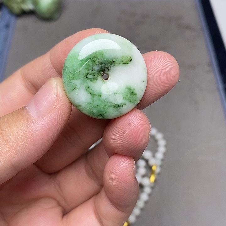 未镶嵌独山玉平安扣