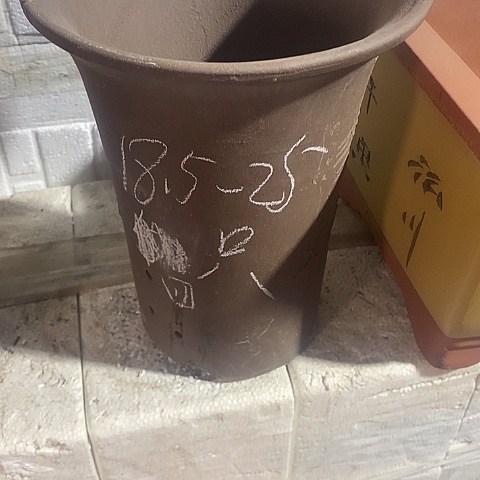 红陶中国宜兴紫砂花盆，