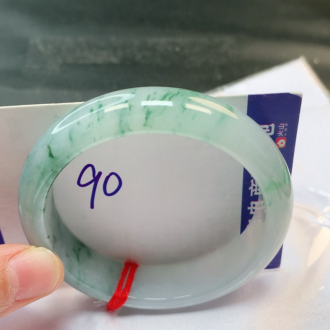 翡翠手镯未镶嵌90号