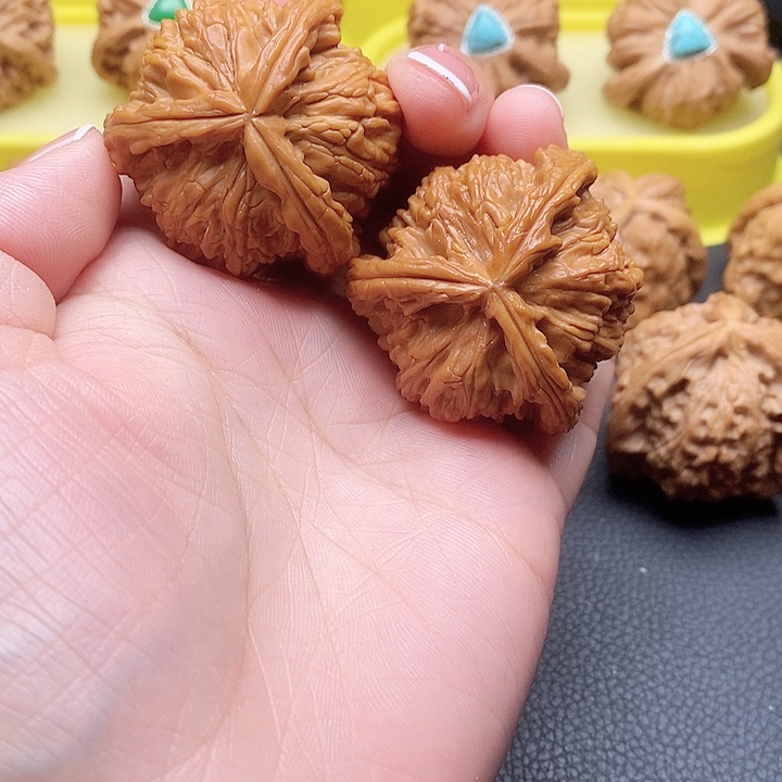 ꧁***꧂恭喜大哥喜提爱核