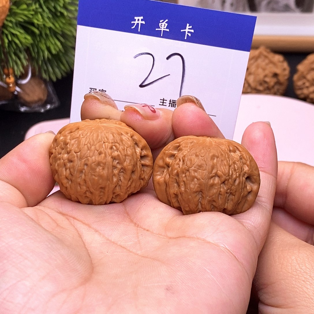 桃核吊坠铁锤38有修s