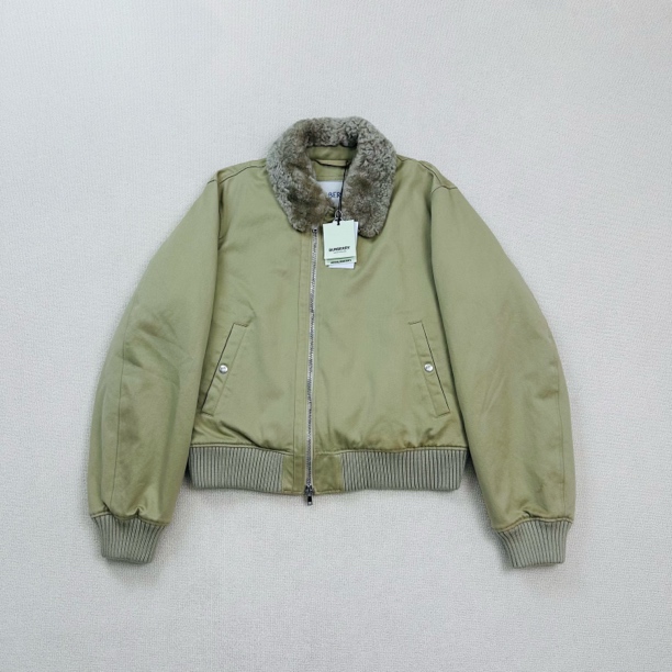 未使用 BURBERRY/博柏利 毛领夹克棉服/M码/WL2217