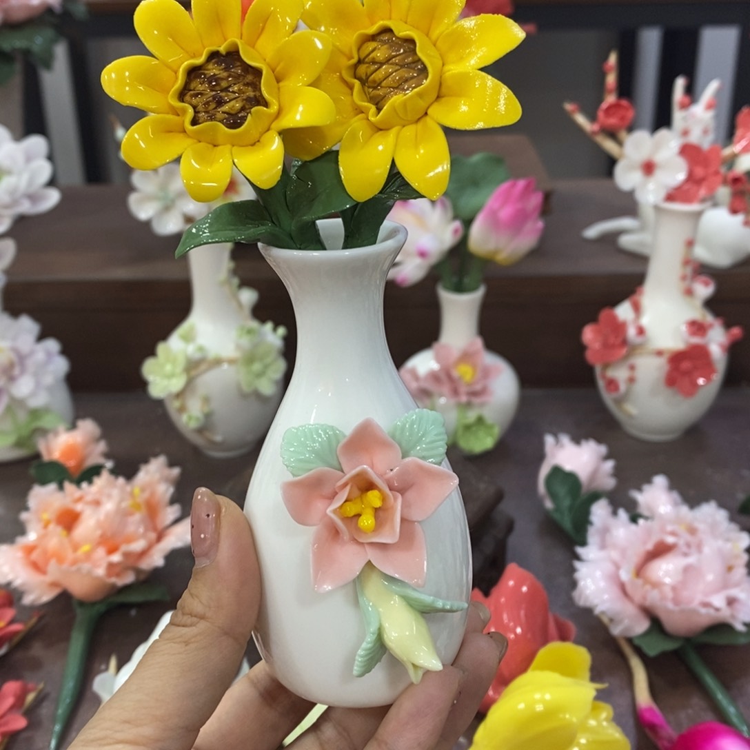 摆件陶瓷手工花摆件