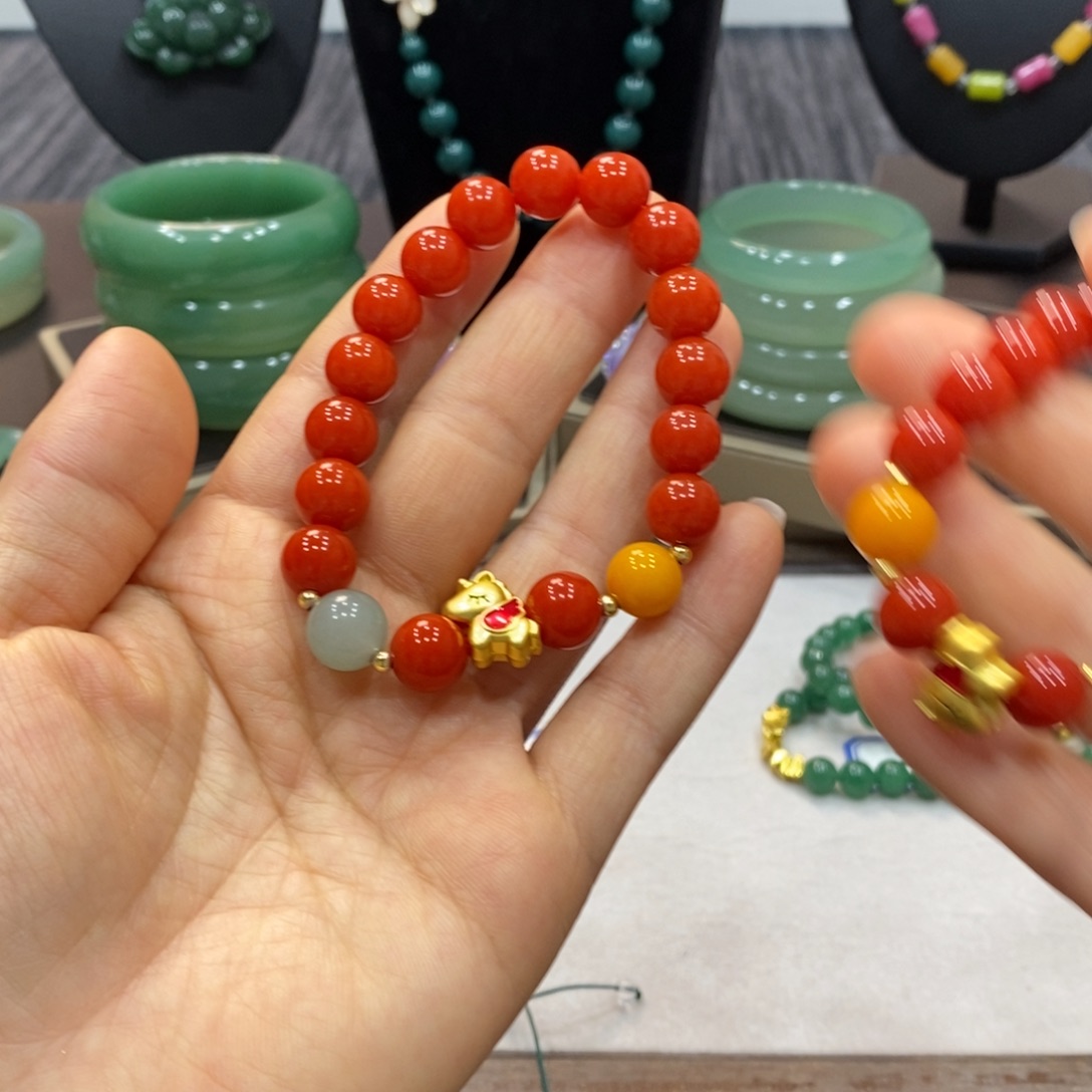 南红玛瑙未镶嵌手链