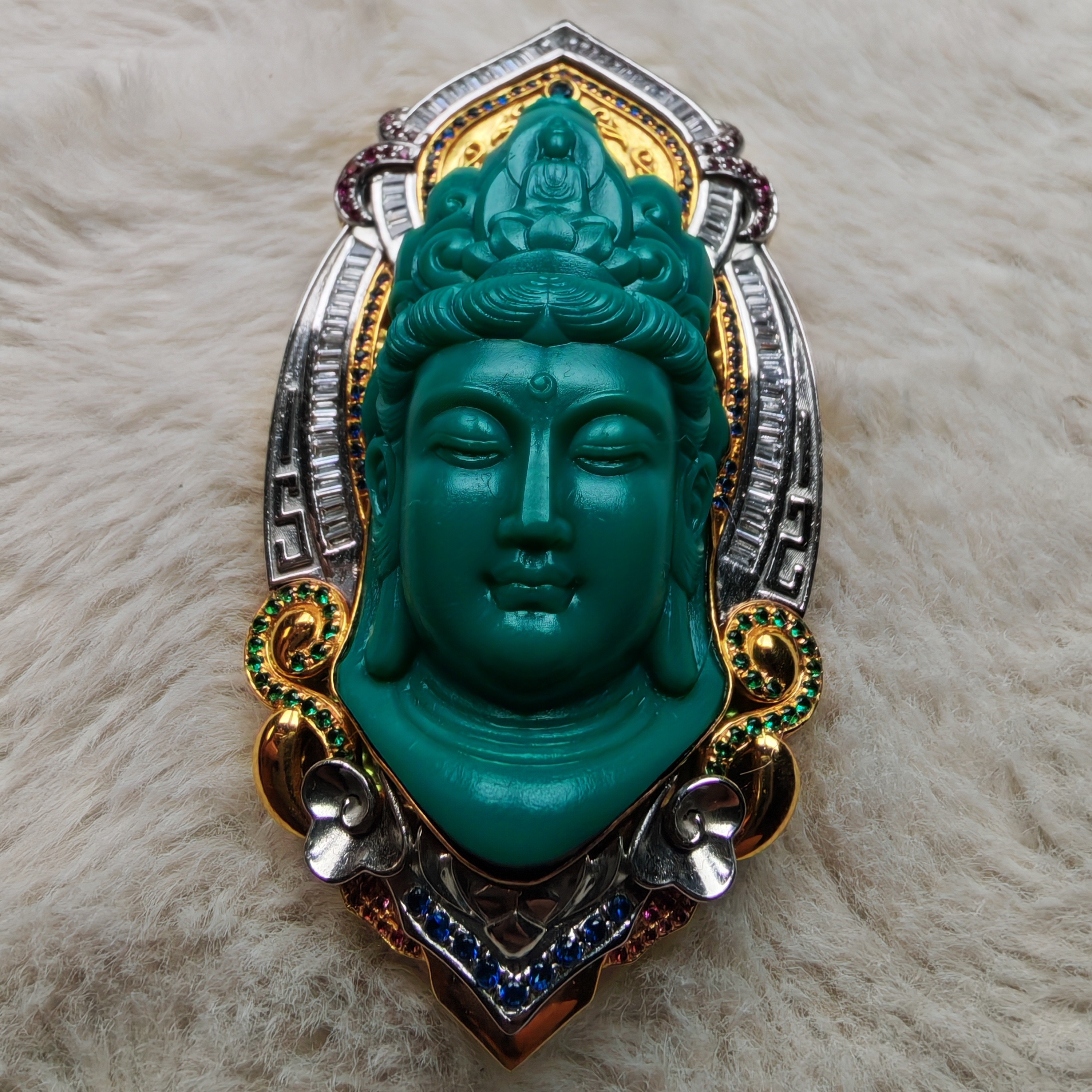 自在观音绿松石吊坠