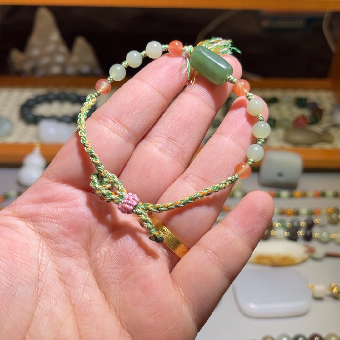 和田玉未镶嵌手链