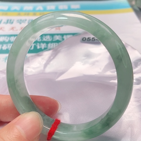 翡翠手镯未镶嵌0554号
