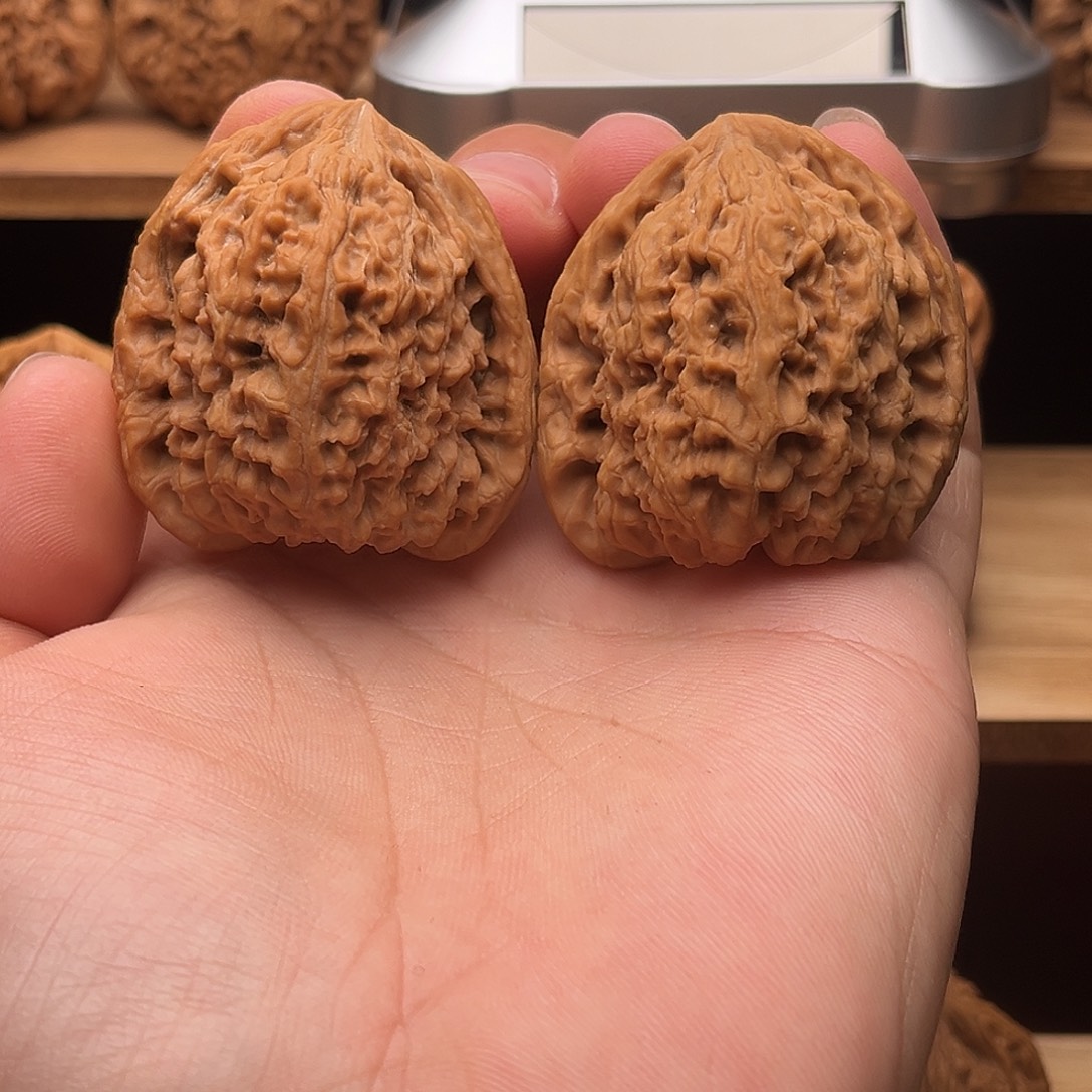 吊坠文玩核桃凹底高炮