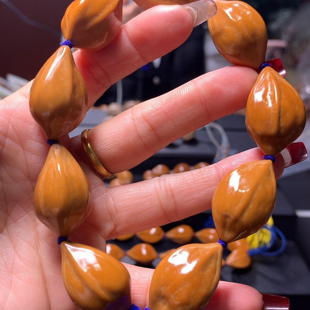 橄榄核手串/手链?***粮三花手串
