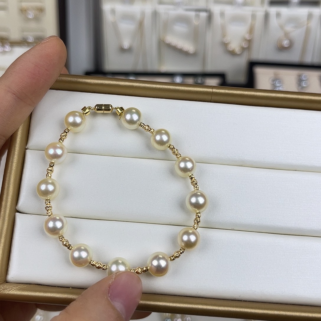 18K金镶嵌手绳海水珍珠