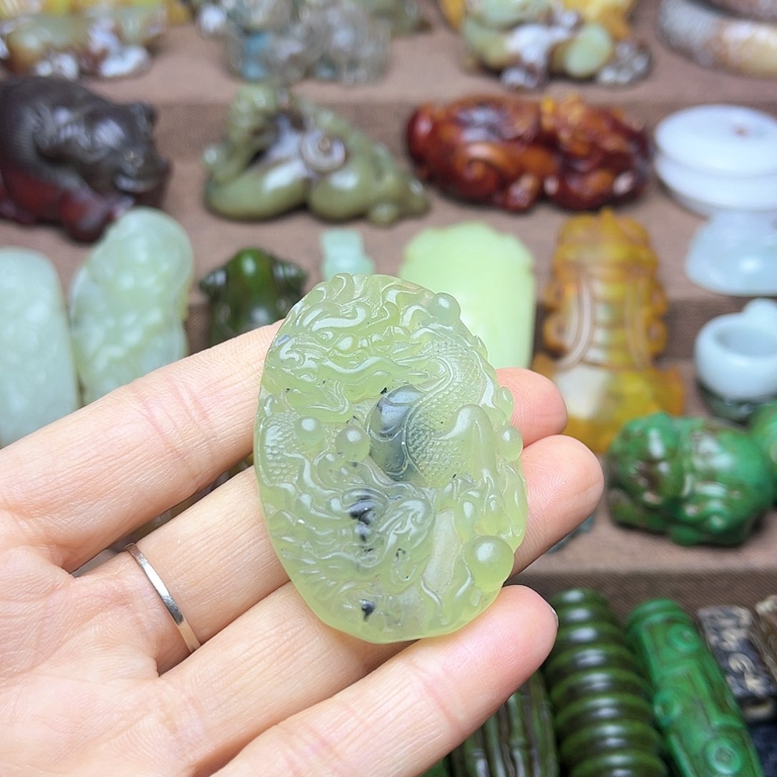 白玉菩提吊坠176。。