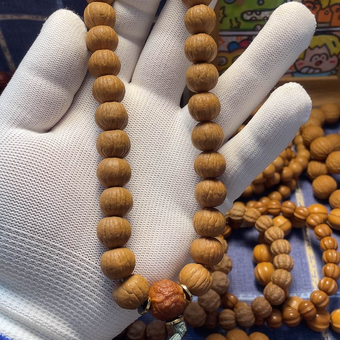 猴头核桃吊坠原皮南瓜手持    