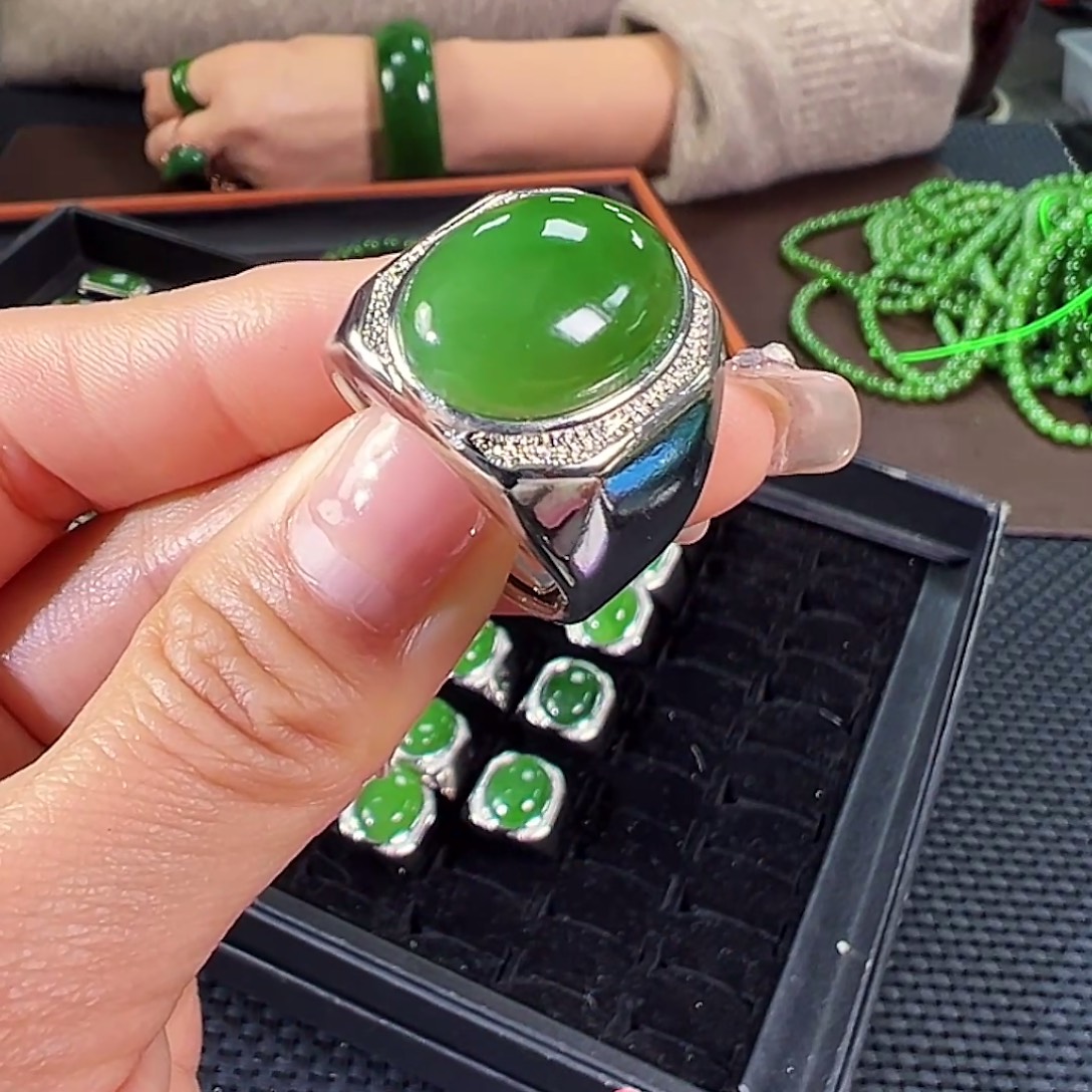 和田玉（碧玉）合金戒指