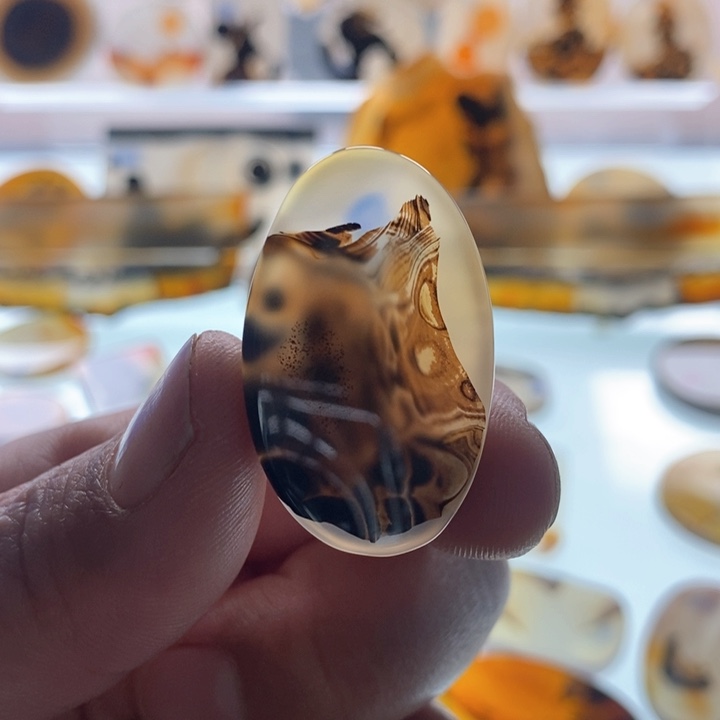 玛瑙/玉髓颈饰未镶嵌