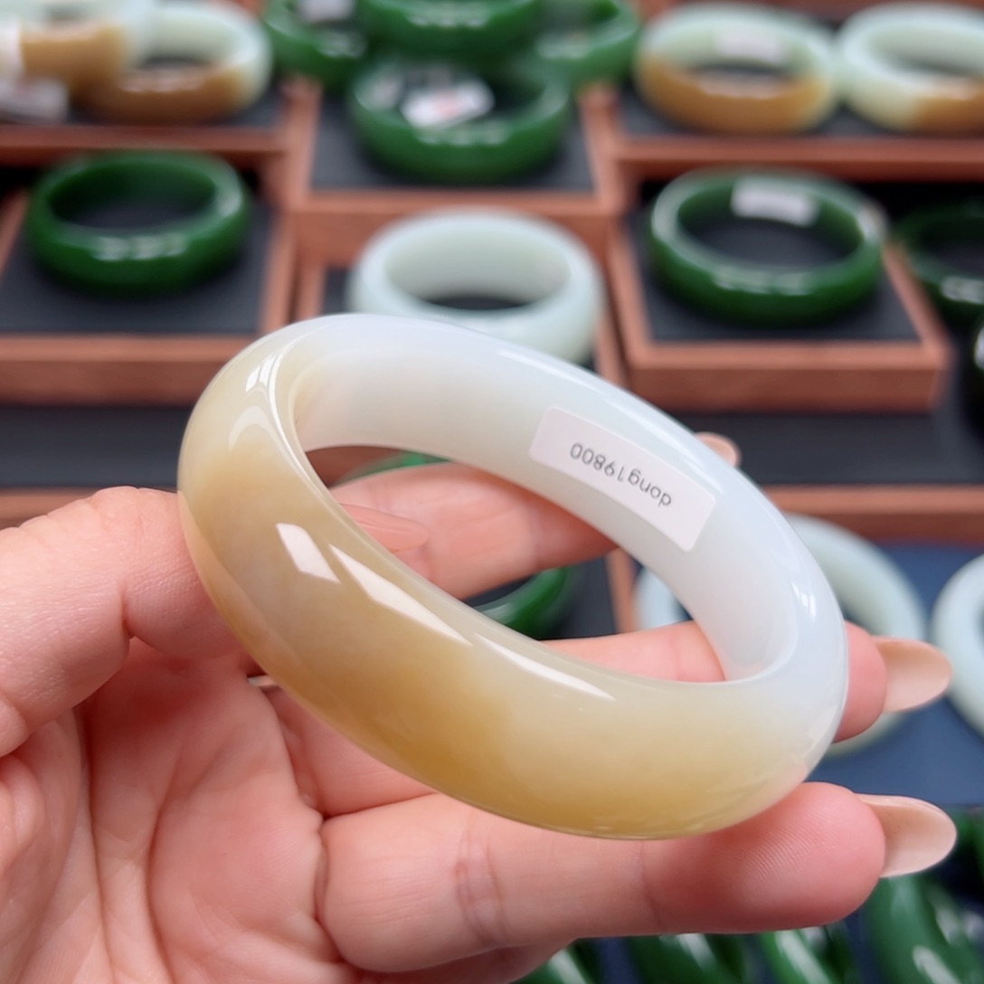 未镶嵌手镯和田玉5758圈口