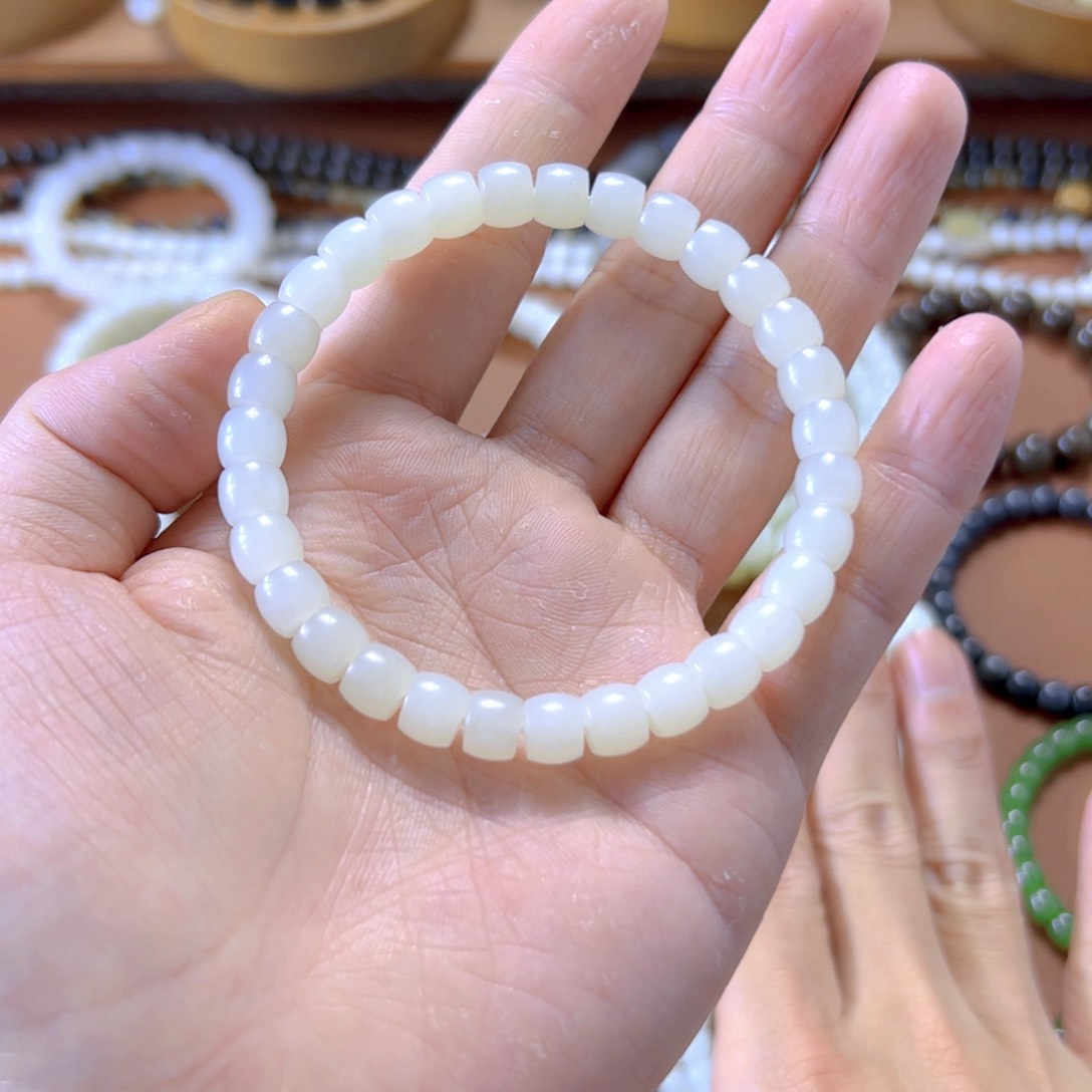 和田玉手串未镶嵌