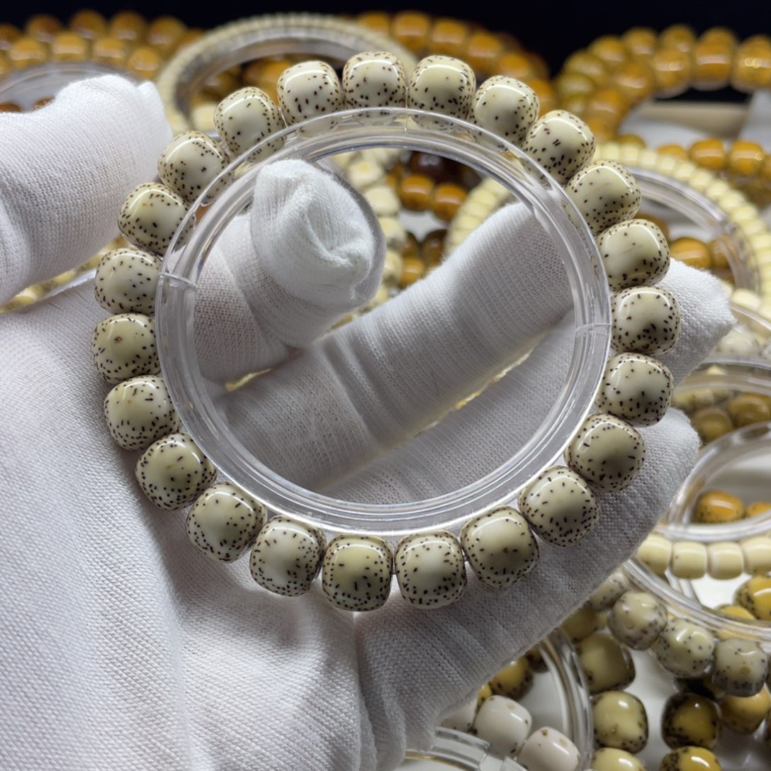 吊坠星月菩提骨瓷10✖️9大留白小细星