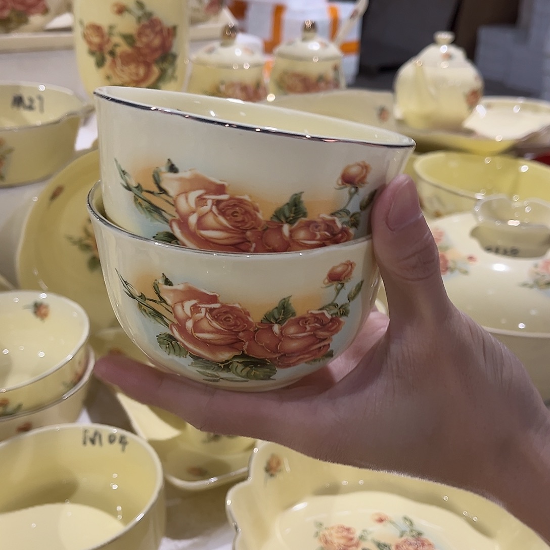 星博汇陶瓷有限公司6个01