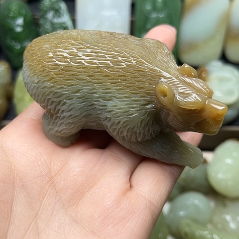 颈饰未镶嵌和田玉