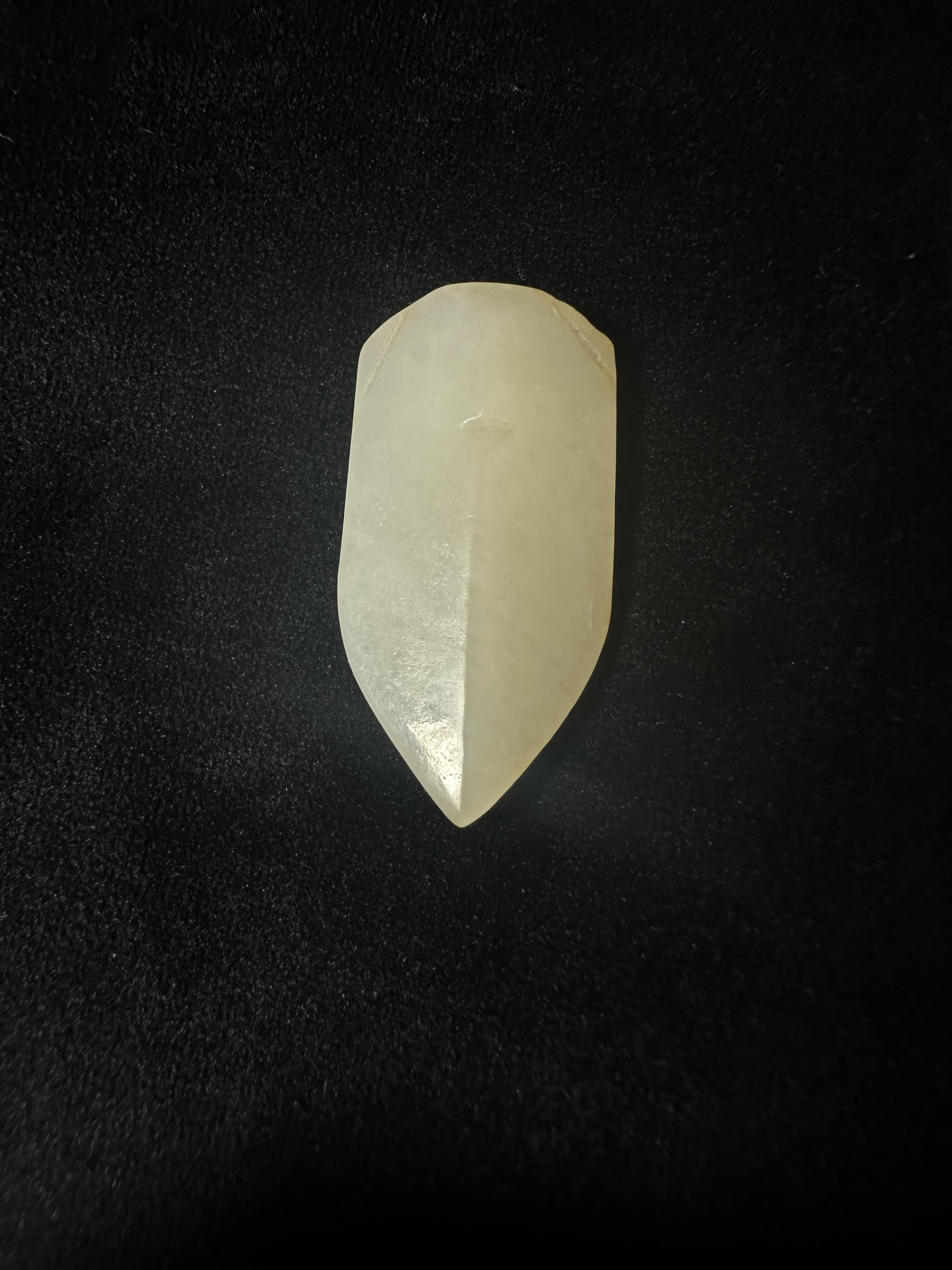 精品和田玉白玉蝉（无孔道）