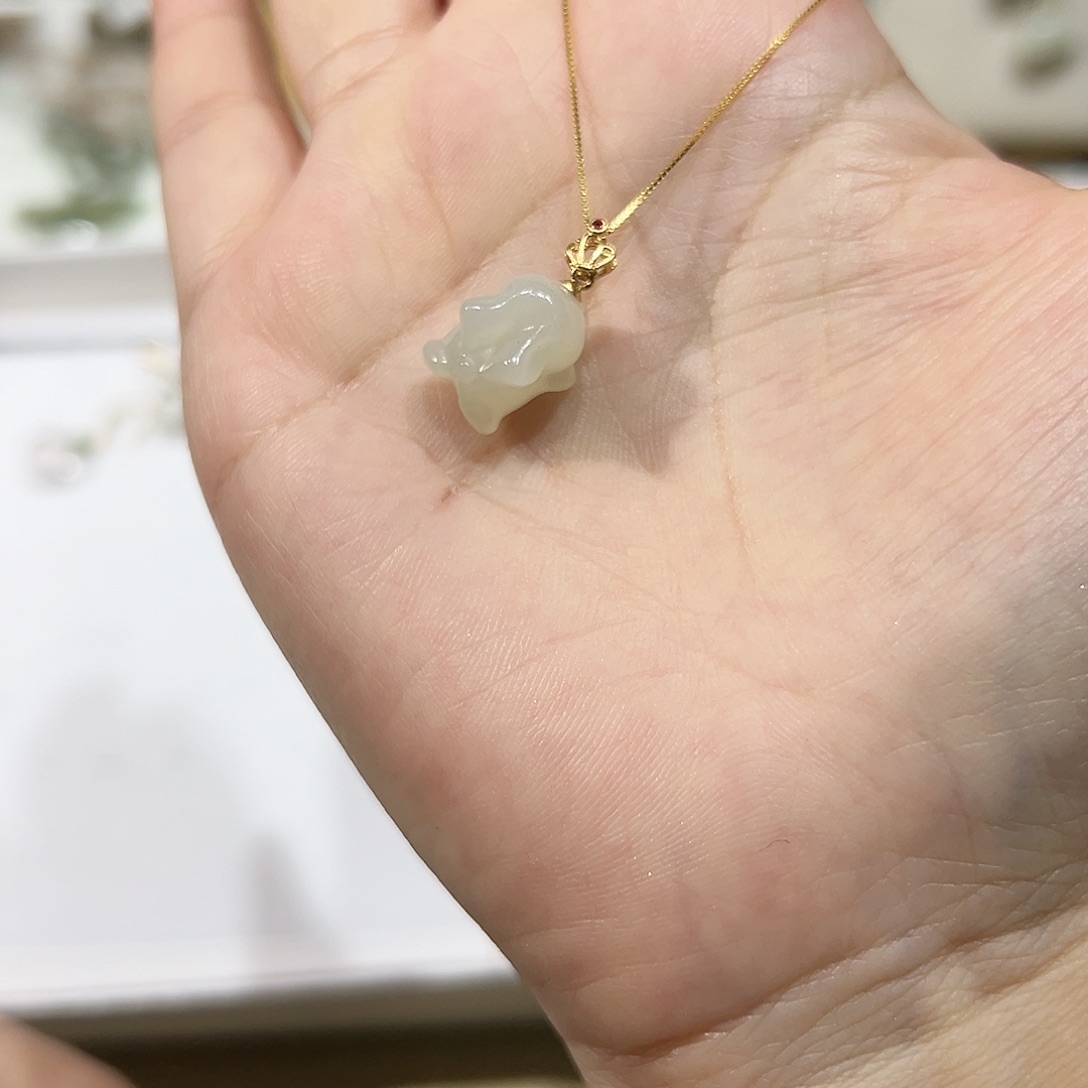 和田玉银S925镶嵌颈饰