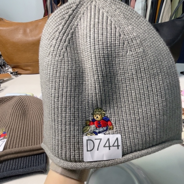 瓷片58。。。。。。。。。。。。。