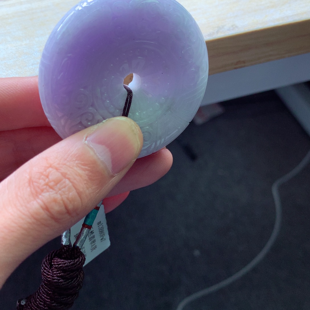 翡翠颈饰未镶嵌吊坠