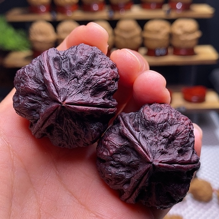 文玩核桃把件?***幸金刚岩三棱99