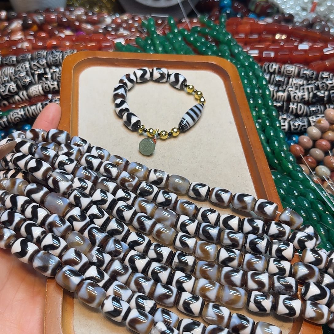 玛瑙/玉髓合金珠宝半成品10✖️14mm玛瑙天珠牙牙一条