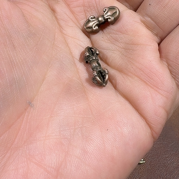 乐***天藏传文玩手串配饰