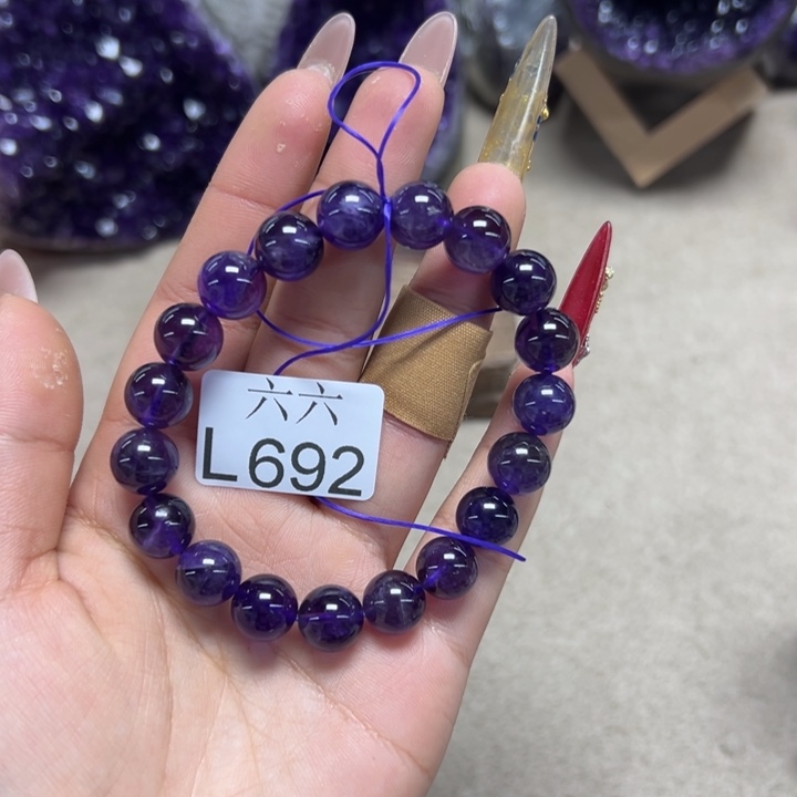 紫晶大型摆件（非配饰）未镶嵌