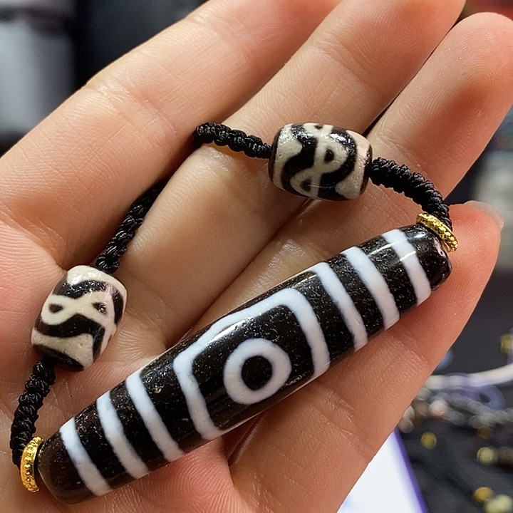 玛瑙/玉髓颈饰合金